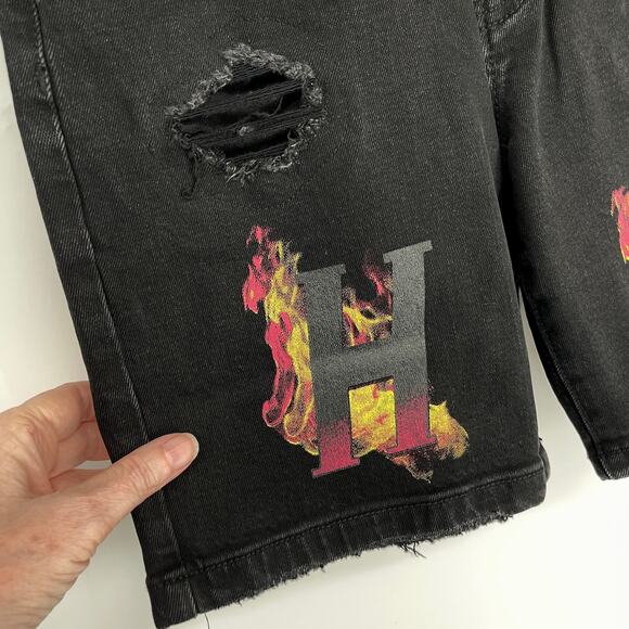 Homme + Femme NEW Distressed Flames Logo Jean Shorts Mens Sz 28 Black Stretch - Picture 3 of 11